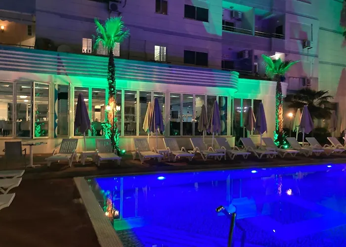 Fiona's Sea View Apartment Golem (Tirana)