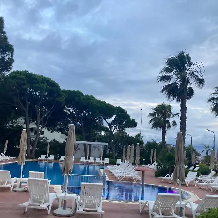 Διαμέρισμα Fiona's Sea View