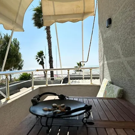 Διαμέρισμα Fiona's Sea View Golem (Tirana)