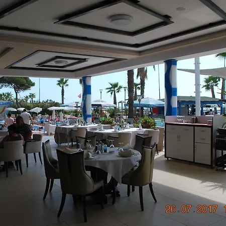 Διαμέρισμα Fiona's Sea View *