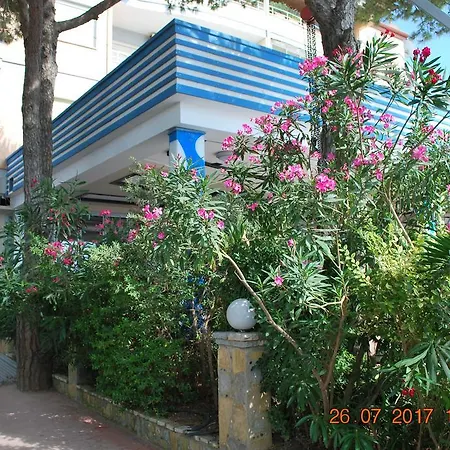 Apartman Fiona's Sea View *