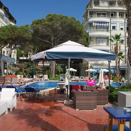 Fiona's Sea View Διαμέρισμα Golem (Tirana)