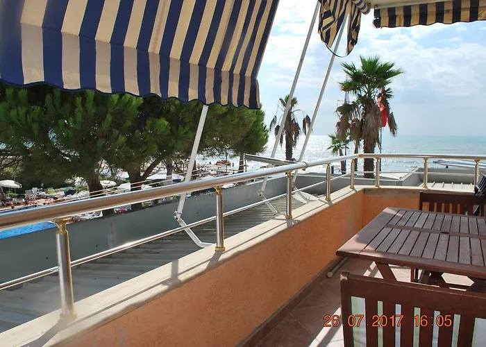 Fiona's Sea View * Golem (Tirana)