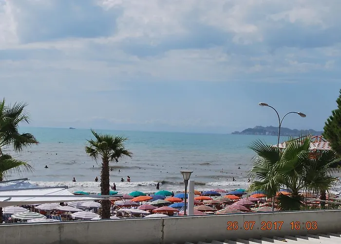 Fiona's Sea View Lägenhet *